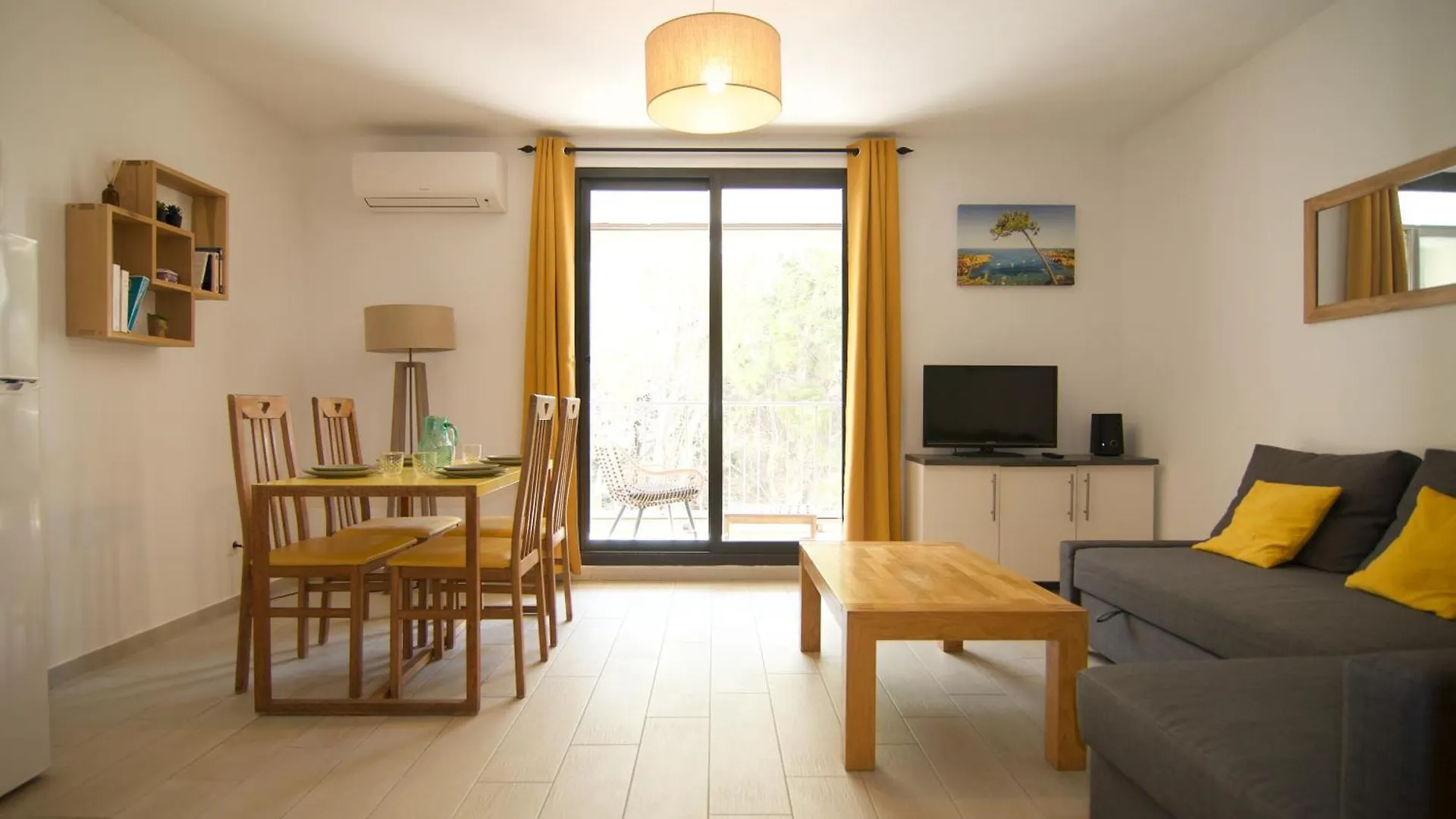 Balthachille - T2 Plages Et Lac - Clim - Parking - Wifi Tres Haut Debit Six-Fours-les-Plages