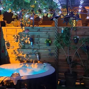 Dépendance De 30m² Dans Maison Avec Entrée Privée Six-Fours-les-Plages