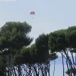 Vue Sur Six-Fours-les-Plages